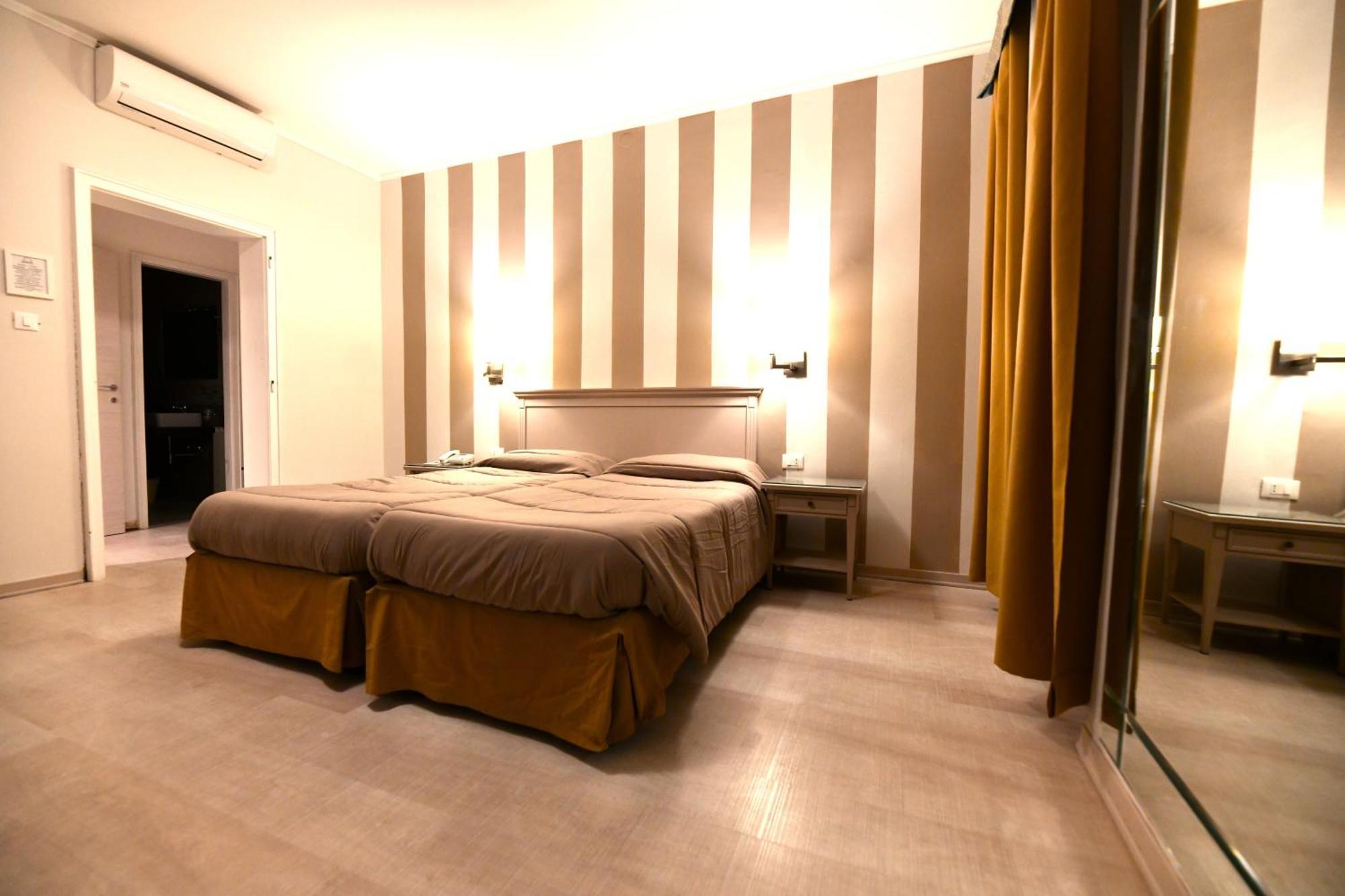 Hotel Bristol Trieste Exterior foto