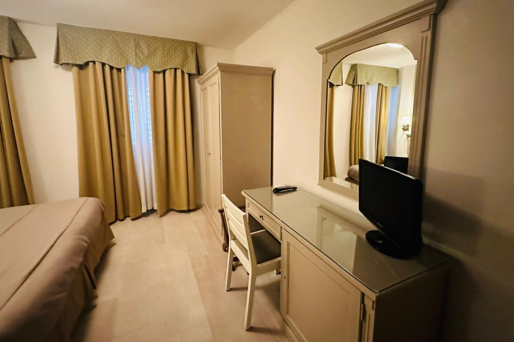 Hotel Bristol Trieste Exterior foto