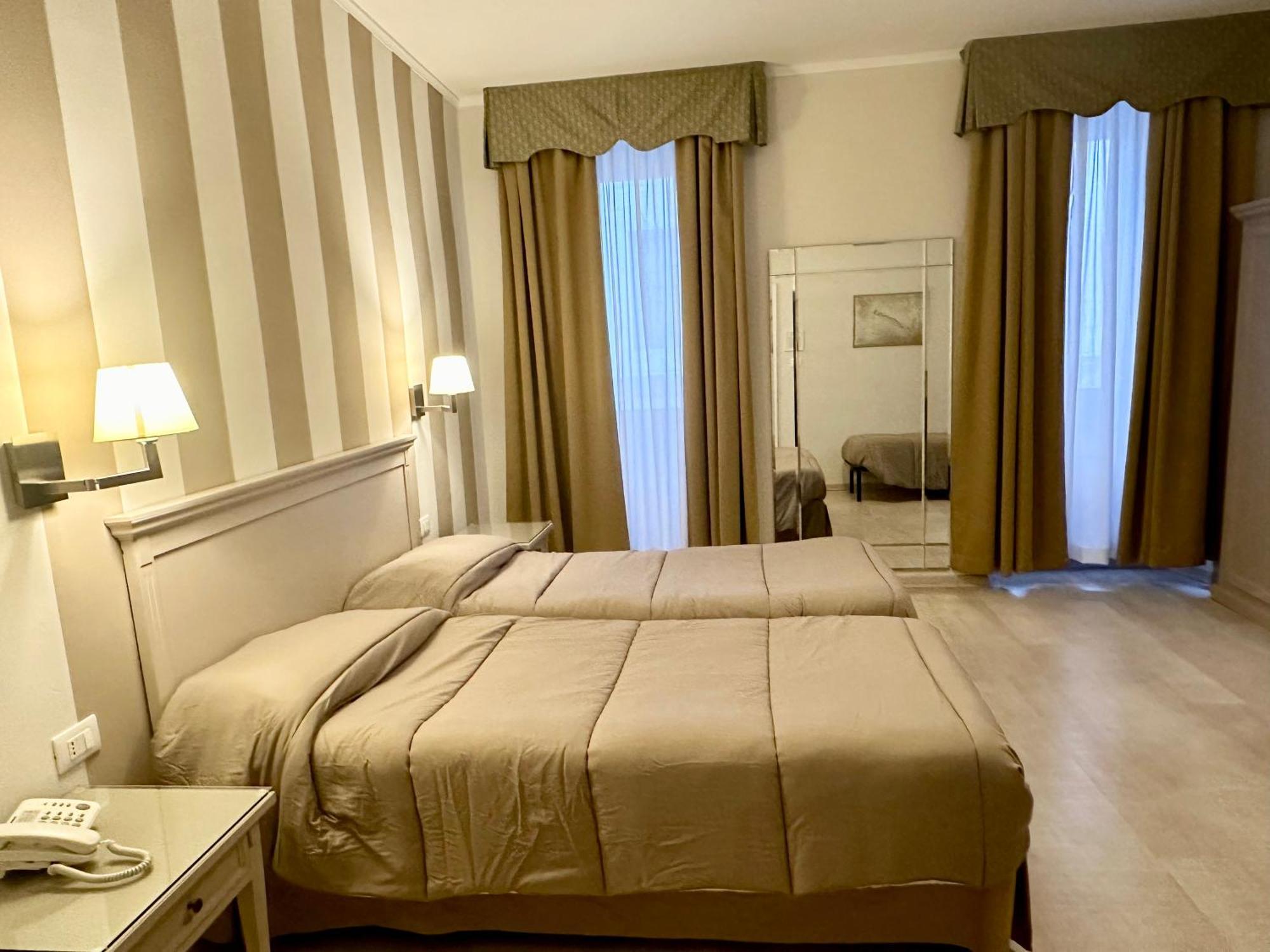 Hotel Bristol Trieste Exterior foto